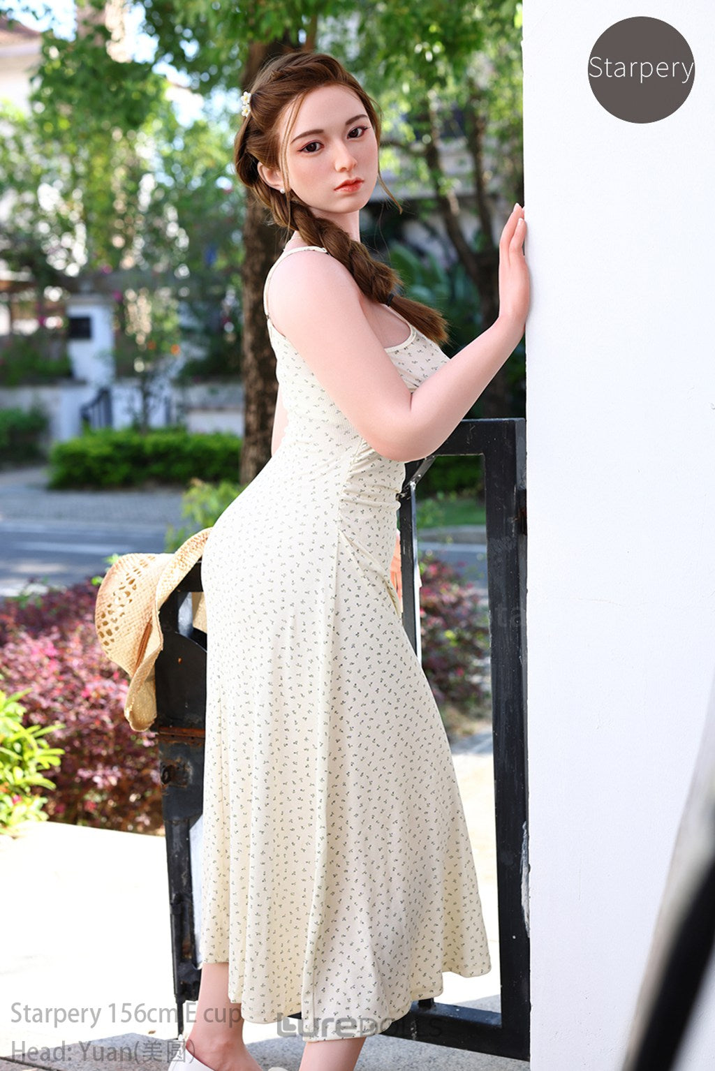 156cm/5'1